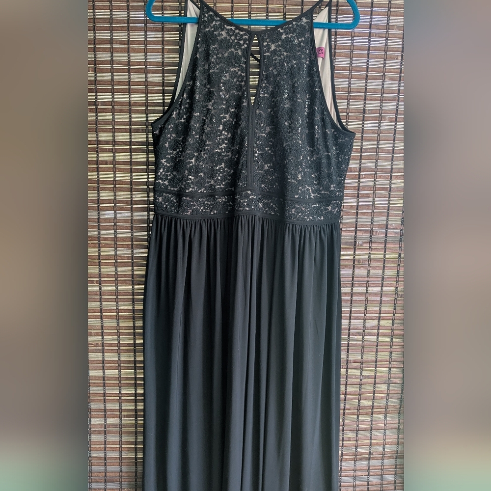 Morgan & Co. Black Lace Maxi Dress